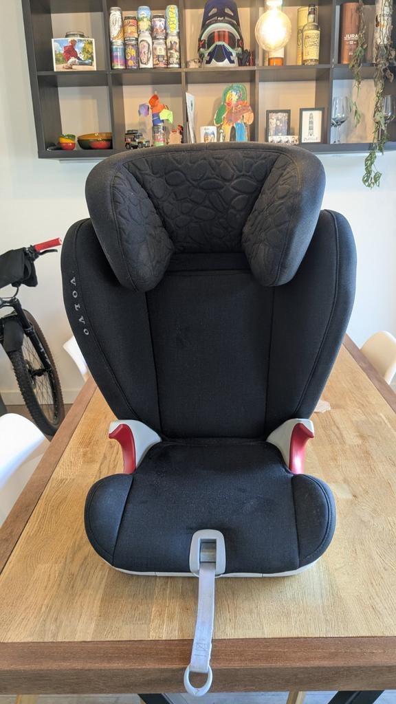 Volvo ISOFIX Kinderstoel 100-150 cm - Comfortabel & Wasbaar, Overige merken, Gebruikt, 15 t/m 36 kg, Ophalen of Verzenden