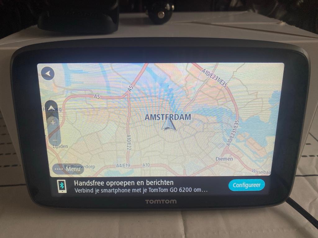 TomTom GO 6200 GPS Navigatiesysteem met europa kaarten, Auto diversen, Autonavigatie, Ophalen of Verzenden, Zo goed als nieuw