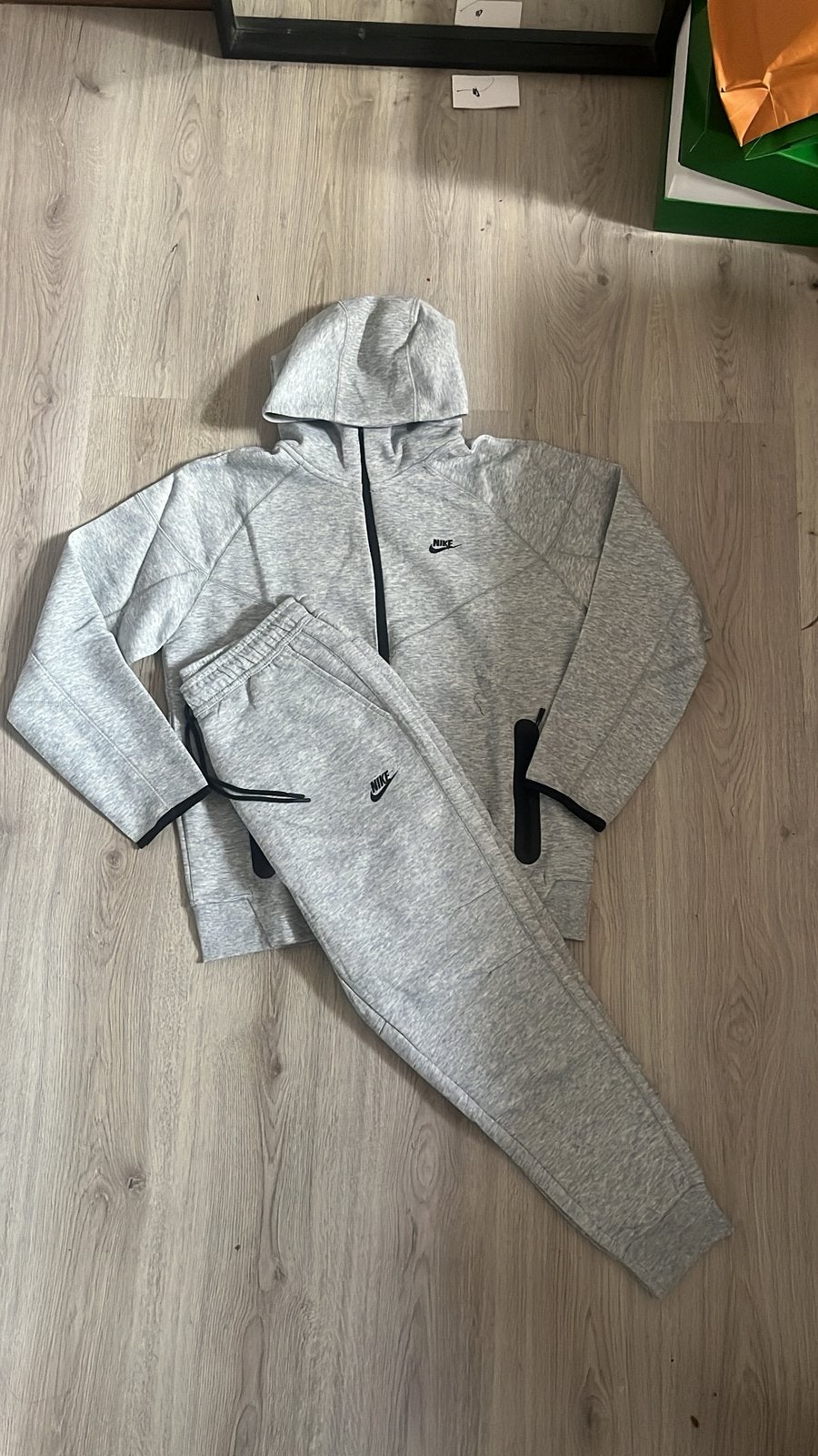 Nike tech fleece, Overige maten, Ophalen of Verzenden, Zo goed als nieuw, Grijs