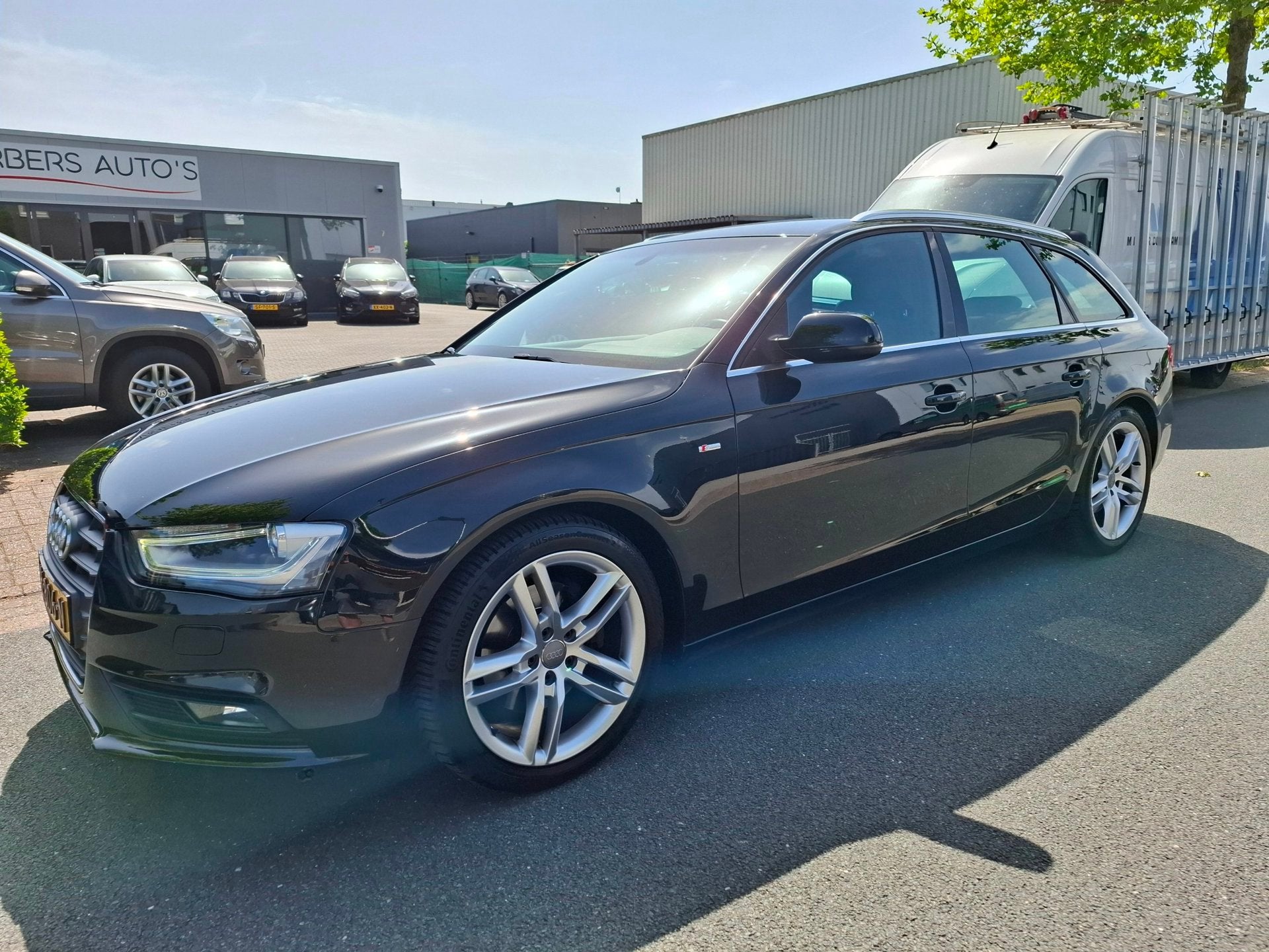 Audi A4 Avant 1.8 TFSI S Edition CLIMA/CRUISE/NAVI/XENON/18I, Dealer onderhouden, Gebruikt, 1505 kg, Zwart