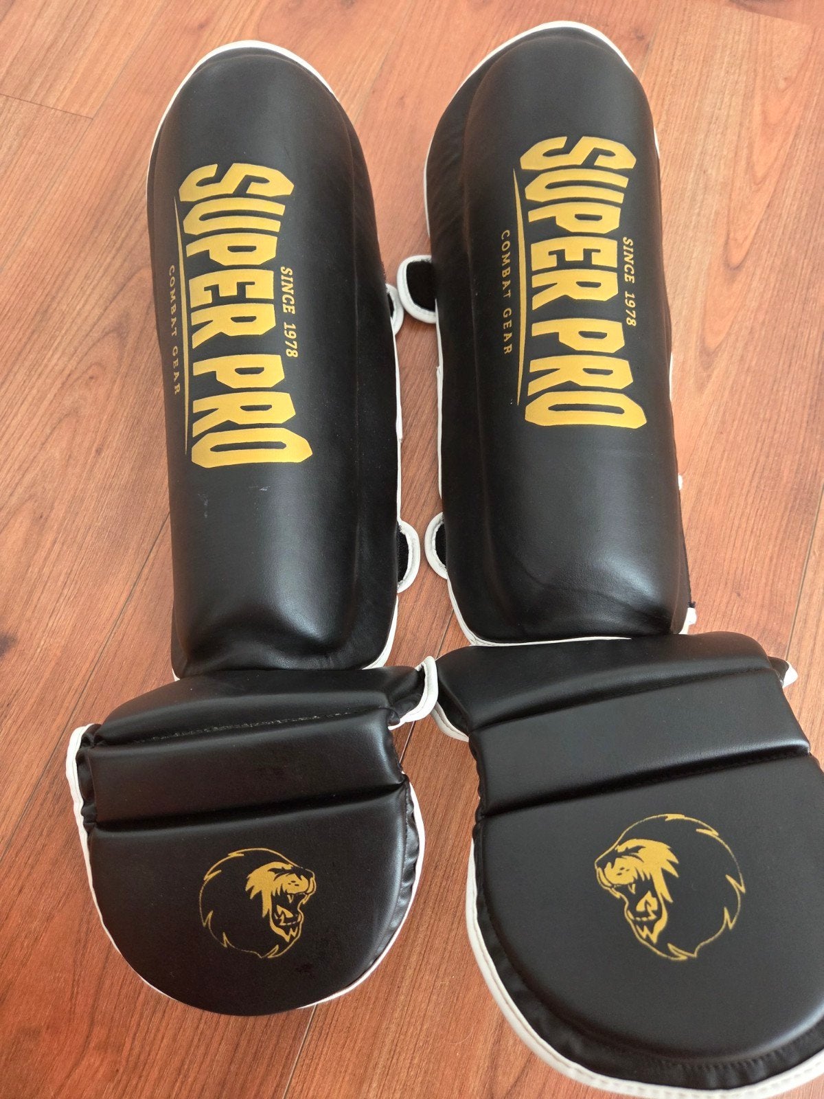 Super Pro scheenbeschermers voor kickboksen, Ophalen of Verzenden