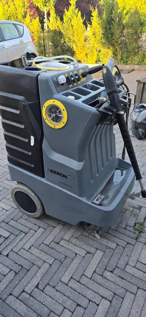 Kärcher Professional Schrob-/Zuigmachine, Doe-het-zelf en Verbouw, Reinigingsmachines, Ophalen of Verzenden, Gebruikt, Schrobmachine