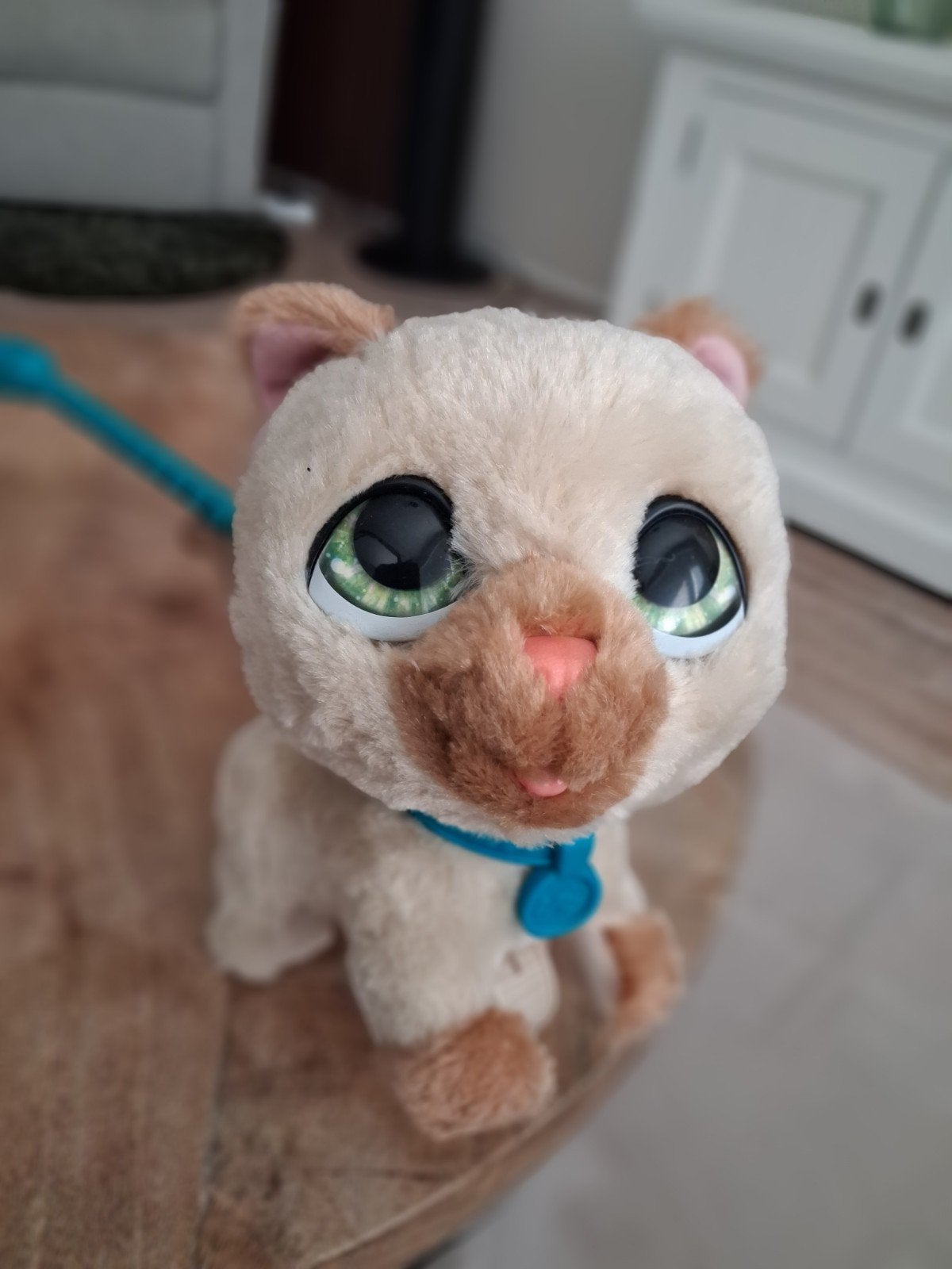 Interactieve knuffel kat met geluid en loopfunctie, Kinderen en Baby's, Ophalen of Verzenden, Zo goed als nieuw, Kat, Interactief