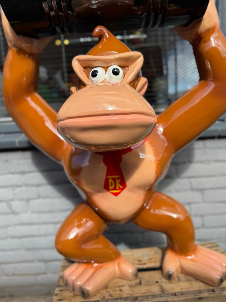 Donkey Kong Beeld met Ton - Groot Formaat 50-100 cm, Ophalen, Zo goed als nieuw, Dier