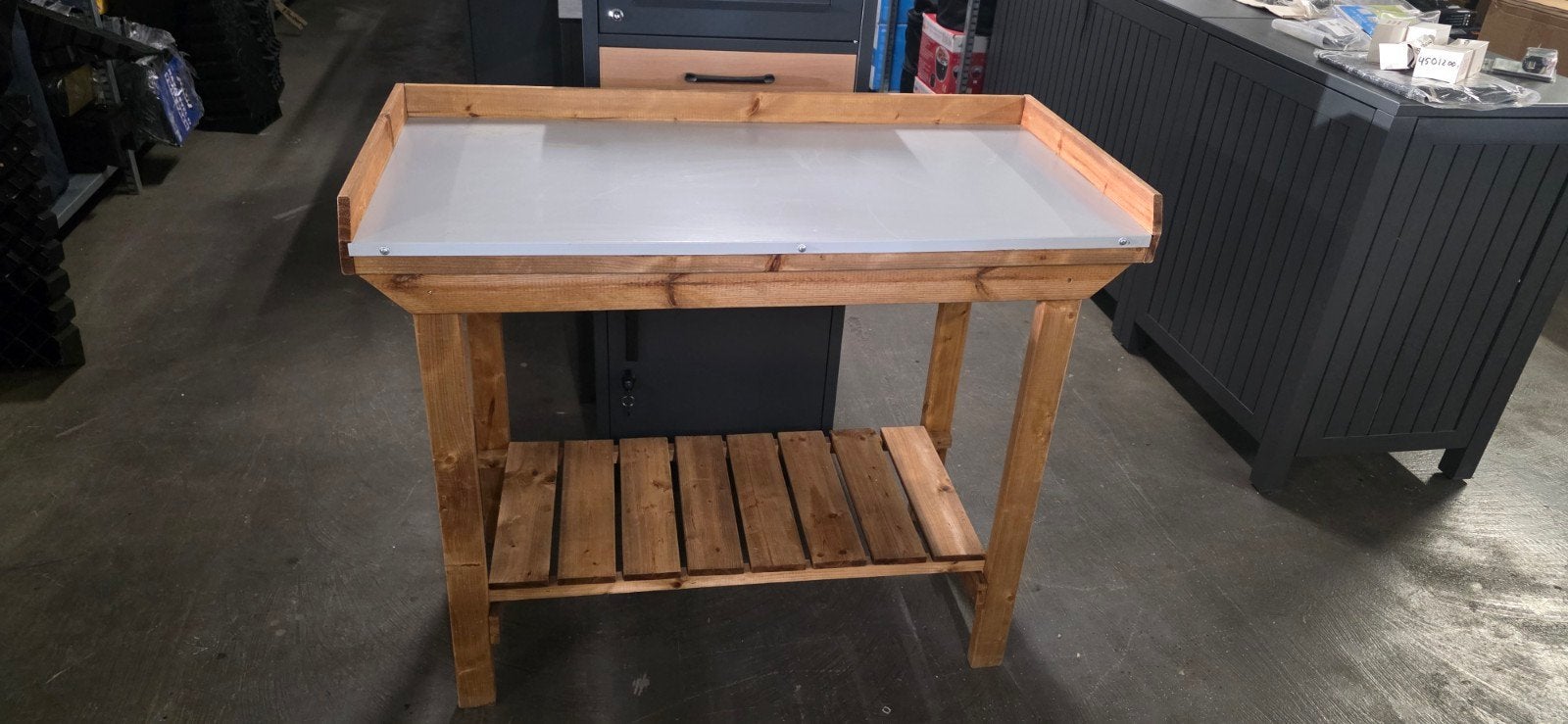 Klassieke houten oppottafel met een werkblad, Ophalen of Verzenden, Nieuw