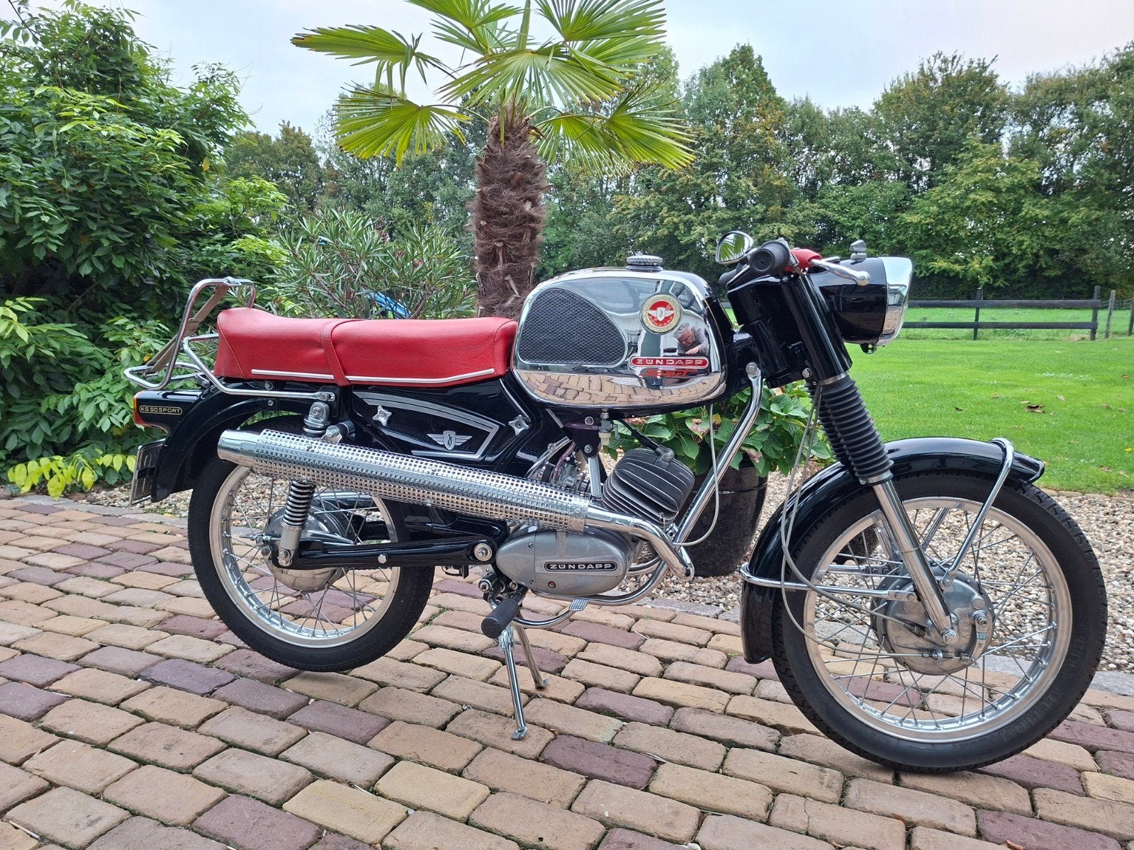 Zündapp 517 sport Showroom staat 5 bak, Fietsen en Brommers, Maximaal 45 km/u, KS50, Nieuw, Ophalen of Verzenden