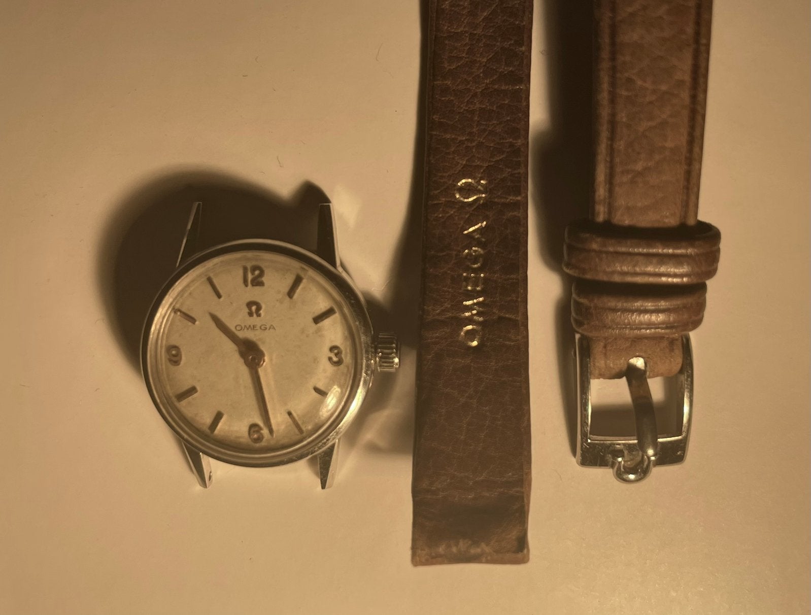 Vintage Omega dameshorloge - Te repareren, Overige merken, Staal, Polshorloge, Ophalen of Verzenden