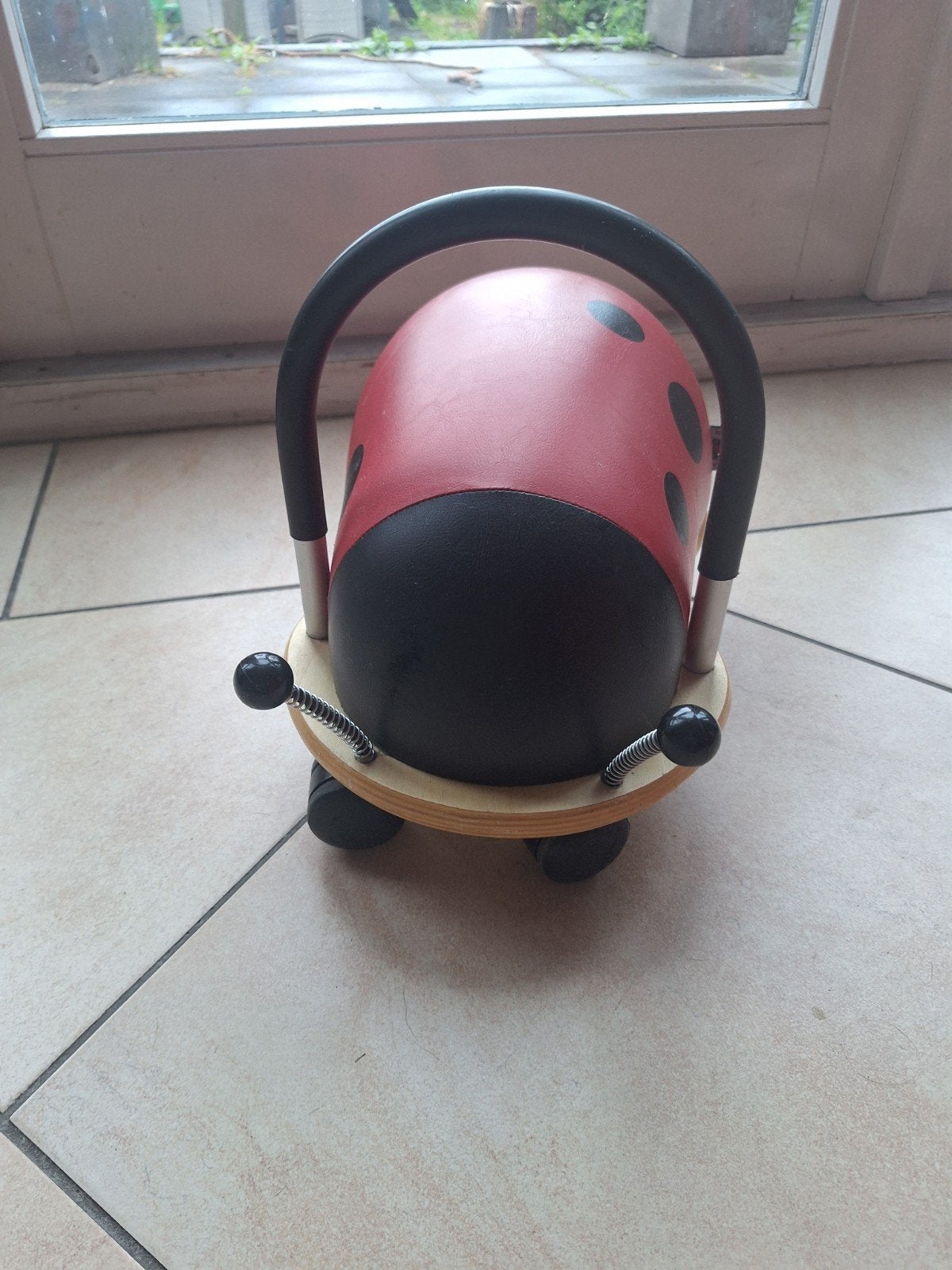 Wheelybug lieveheersbeestje, Ophalen of Verzenden, Zo goed als nieuw, Loopvoertuig
