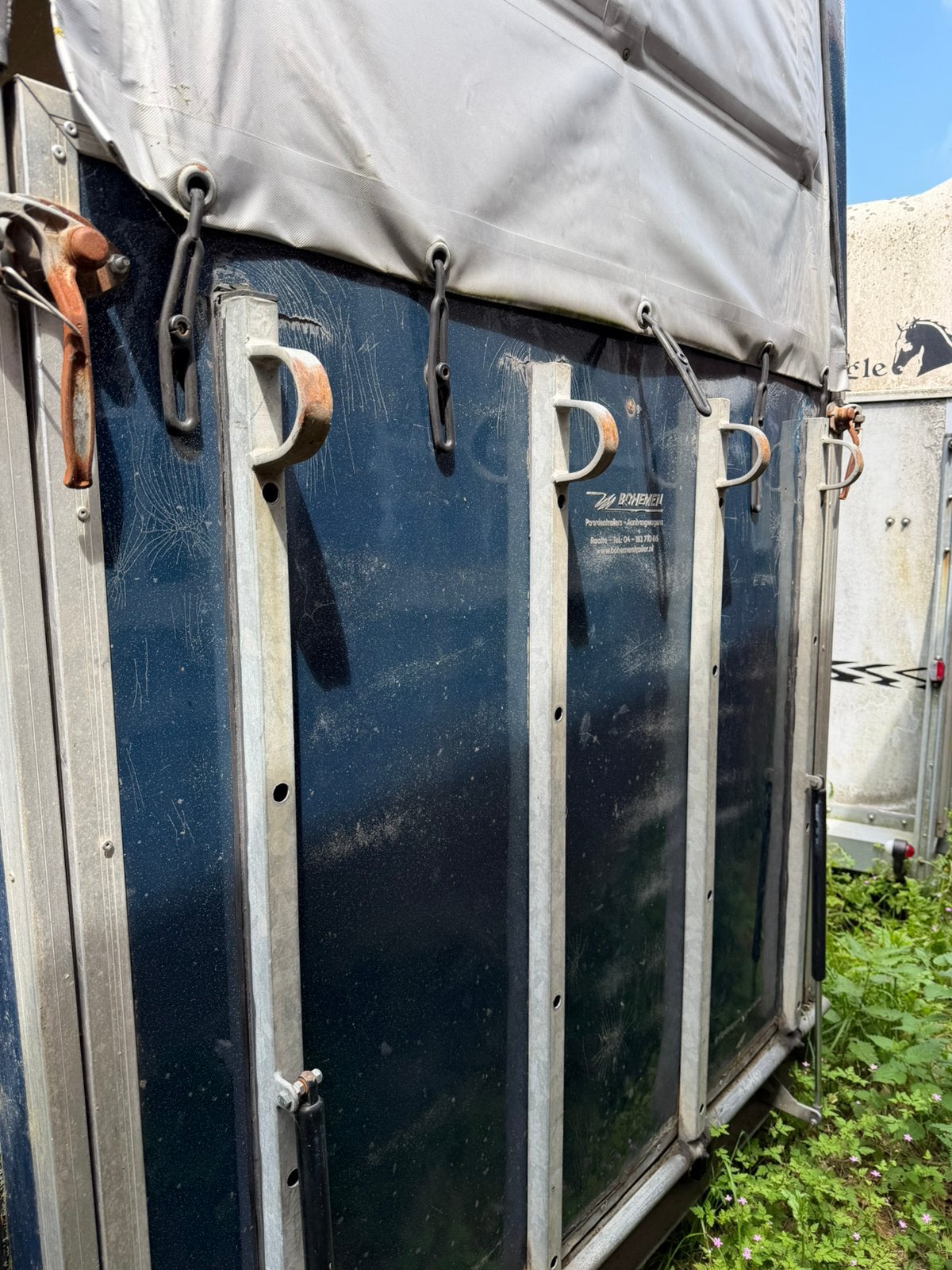 Paarden trailer merk bochem tot 2027 met nieuwe banden, Ophalen, Gebruikt