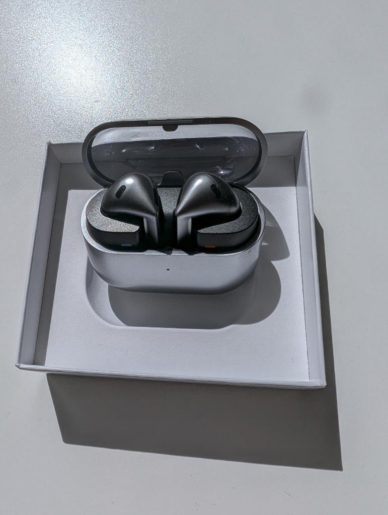 Samsung - Galaxy Buds3 - SM-R530 - Silver, Telecommunicatie, Mobiele telefoons | Oordopjes, Bluetooth, In gehoorgang (in-ear)