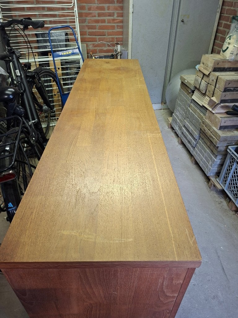 Te koop: Teakhouten dressoir 180 cm, Ophalen, Gebruikt, Met deur(en), 150 tot 200 cm
