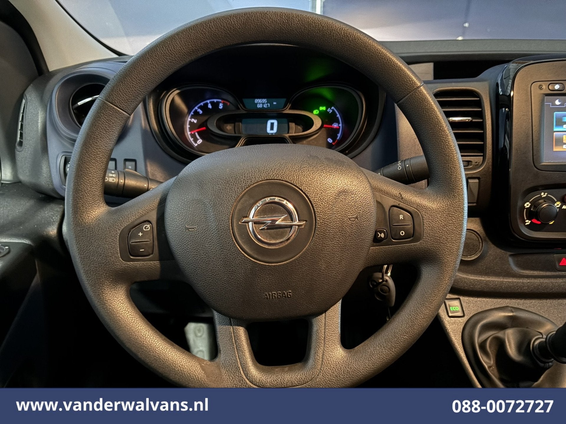 Opel Vivaro 1.6 CDTI 122pk L2H1 Euro6 Airco | Imperiaal | Tr, Auto's, Voorwielaandrijving, 4 cilinders, 2000 kg, Bedrijf