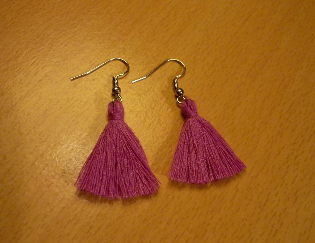 Fuchsia-oudroze tassel slinger oorbellen, Ophalen of Verzenden, Nieuw, Roze, Overige materialen