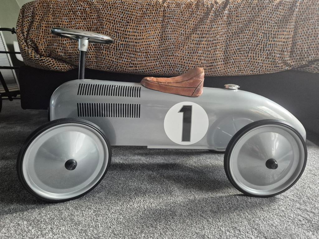 Retro roller loopauto- zo goed als nieuw, Ophalen, Zo goed als nieuw, Loopvoertuig