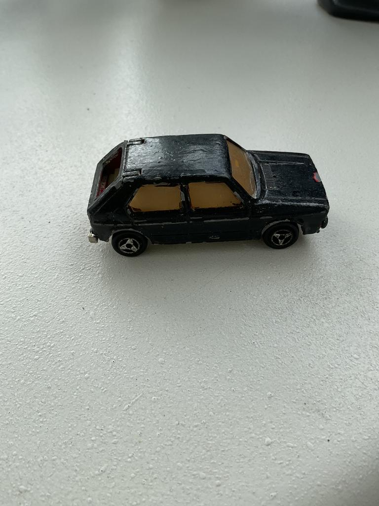 Volkswagen Golf 1 van Majorette, Hobby en Vrije tijd, Modelauto's | 1:87, Ophalen, Gebruikt