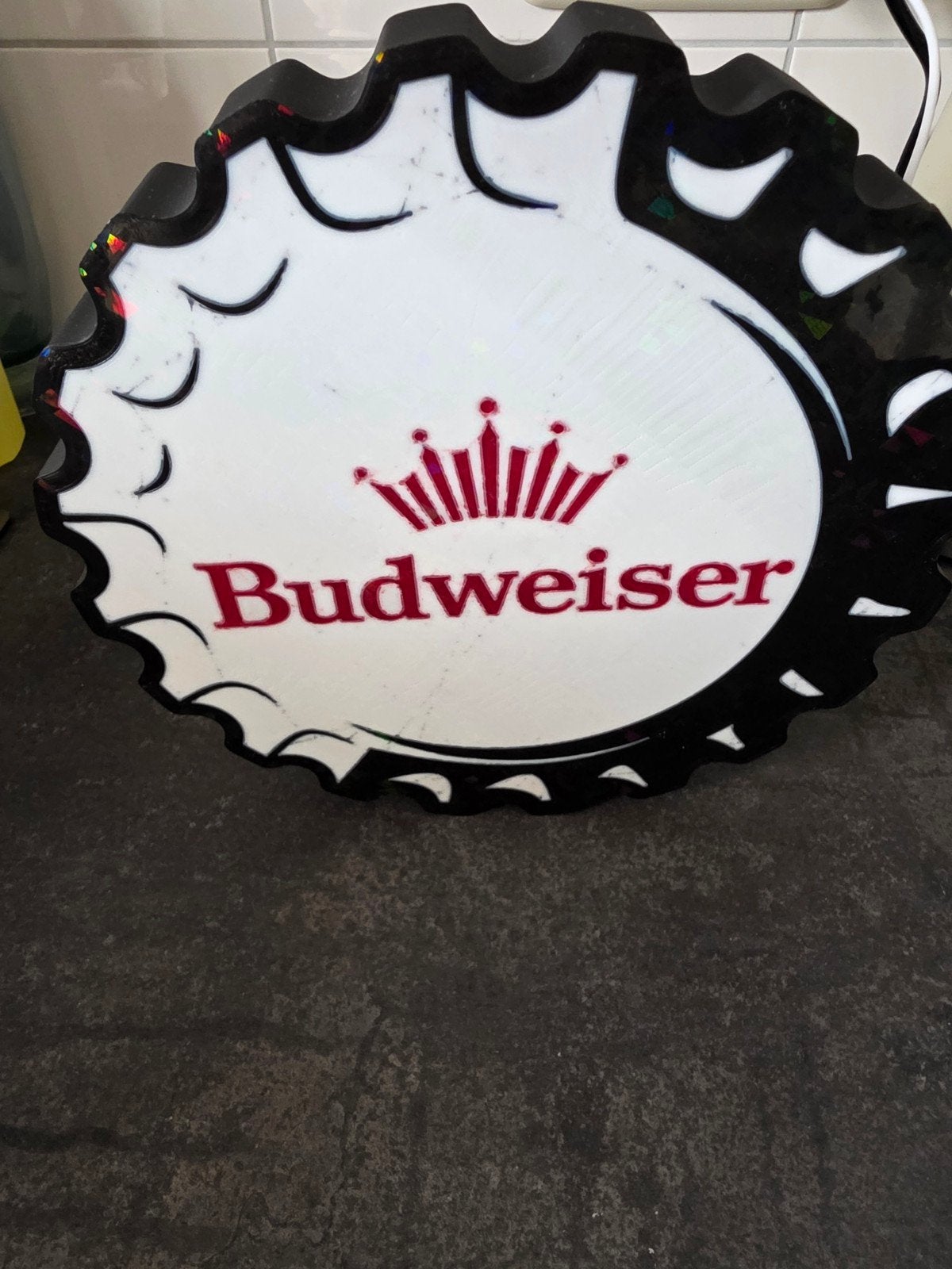 Budweiser Lichtbak - Flesdop Design, Ophalen of Verzenden, Gebruikt, Lichtbak of (neon) lamp