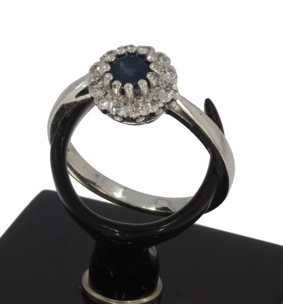 Saffier met 12 diamanten luxe gouden rozet ring briljant