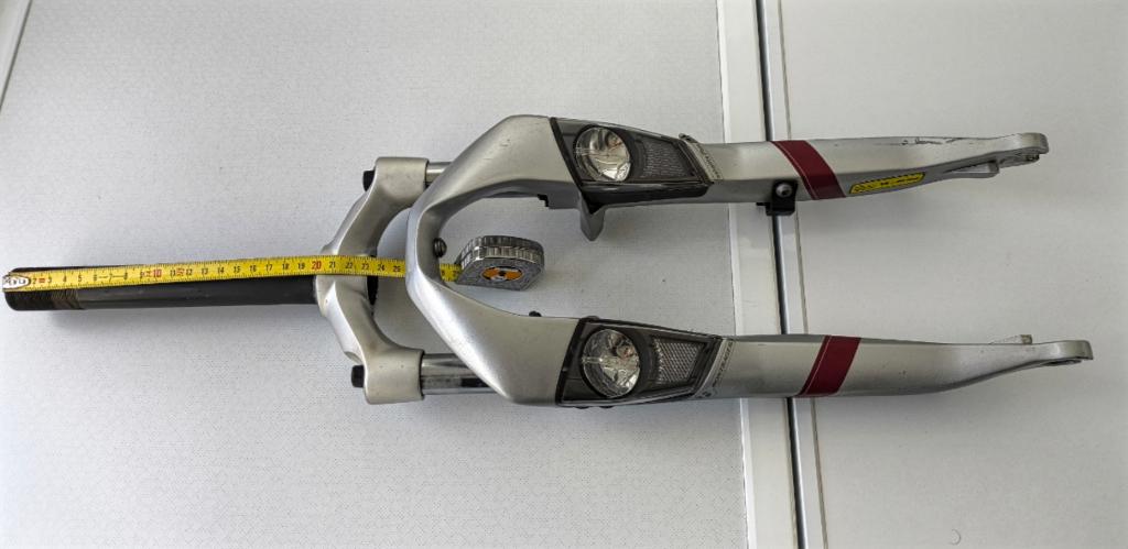 Voorvork met ledverlichting voor ebikes., Fietsen en Brommers, Elektrische fiets, Gebruikt, Ophalen of Verzenden, Voorvork