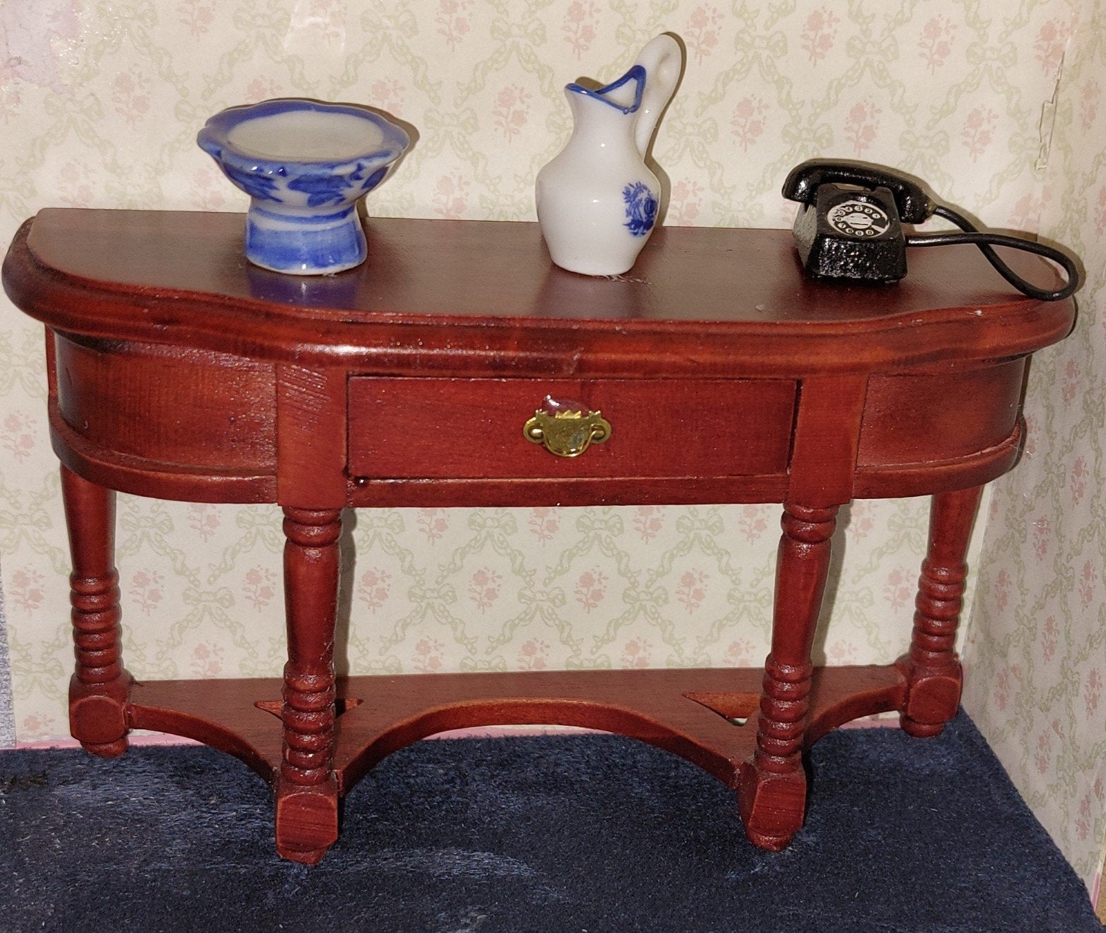 Bijzet tafel., Ophalen, Poppenhuis