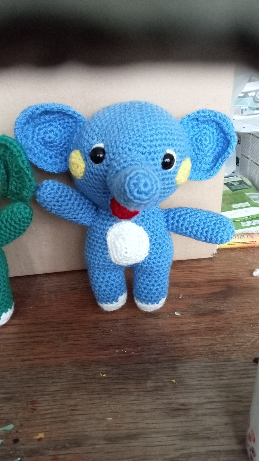 Gehaakte blauwe olifant knuffel - Handgemaakt, Handgemaakt, Blauw, Ophalen of Verzenden, Zo goed als nieuw
