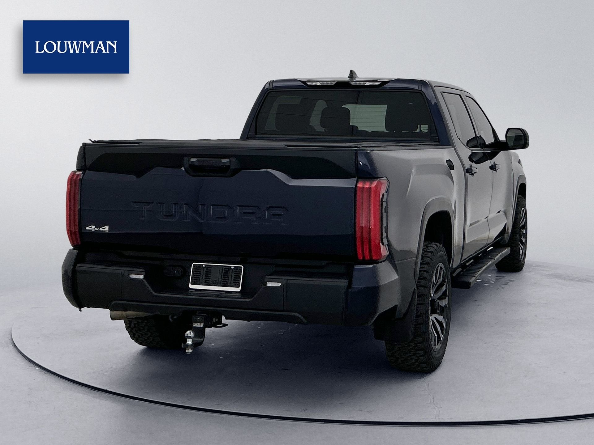 Toyota Tundra V6 SR5 Double Cab | Trekhaak | 3500 kg trekgew, Auto's, Automaat, Stof, Gebruikt, Zwart