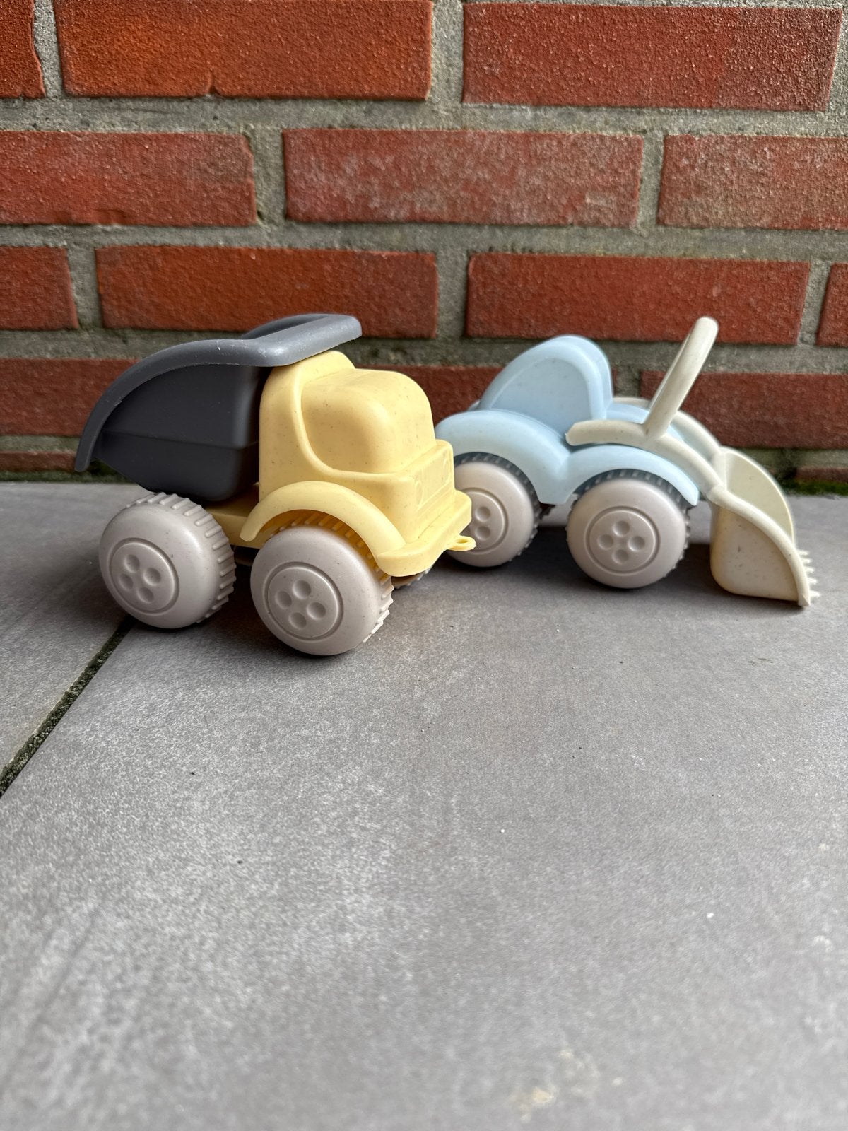 Viking Toys Kiepwagen en Graafmachine - Duurzaam Speelgoed, Ophalen of Verzenden, Zo goed als nieuw