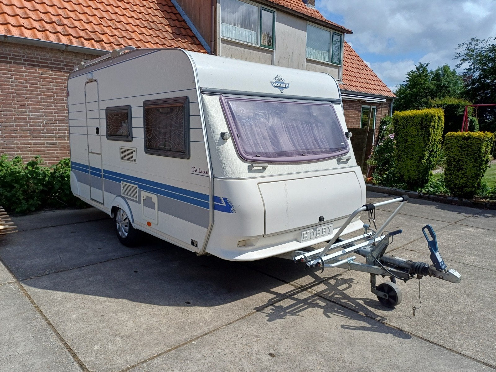 Hobby de luxe 400KB caravan (bj. 2001), Hobby, Omvormbare zithoek, Treinzit, 750 - 1000 kg