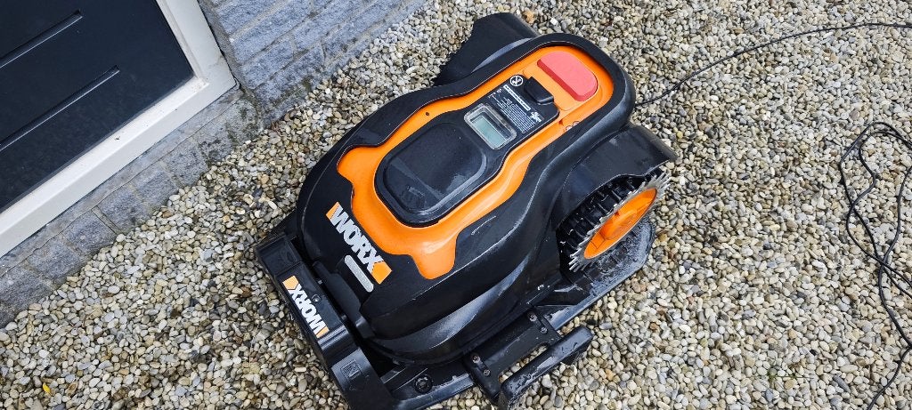 Worx Landroid robotmaaier WG791E.1, Ophalen, Gebruikt, Met regensensor, Minder dan 20 cm