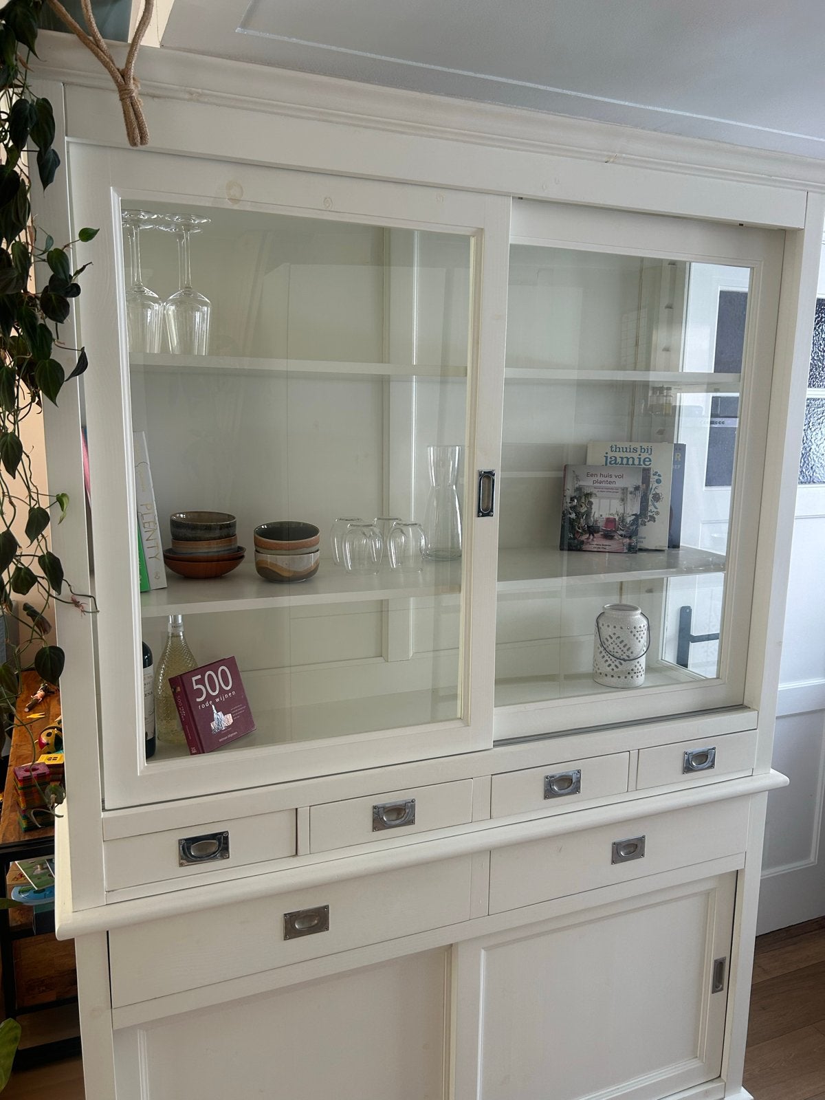 Mooi wit dressoir met vitrinekast en schuifdeuren, Huis en Inrichting, Ophalen, Gebruikt