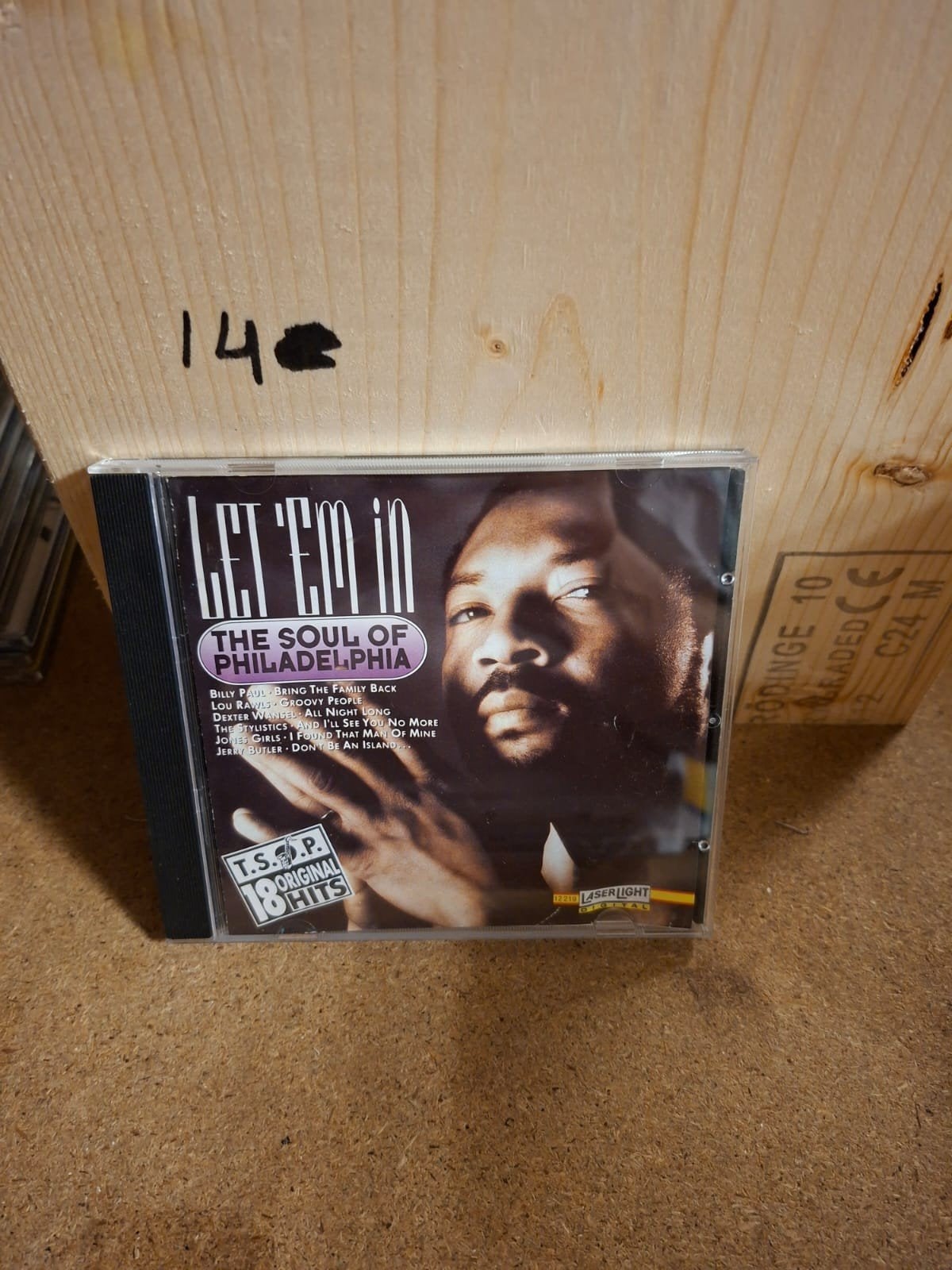 Let 'Em In: The Soul of Philadelphia CD - 18 Original Hits, Ophalen of Verzenden, Gebruikt, Verzamelalbum