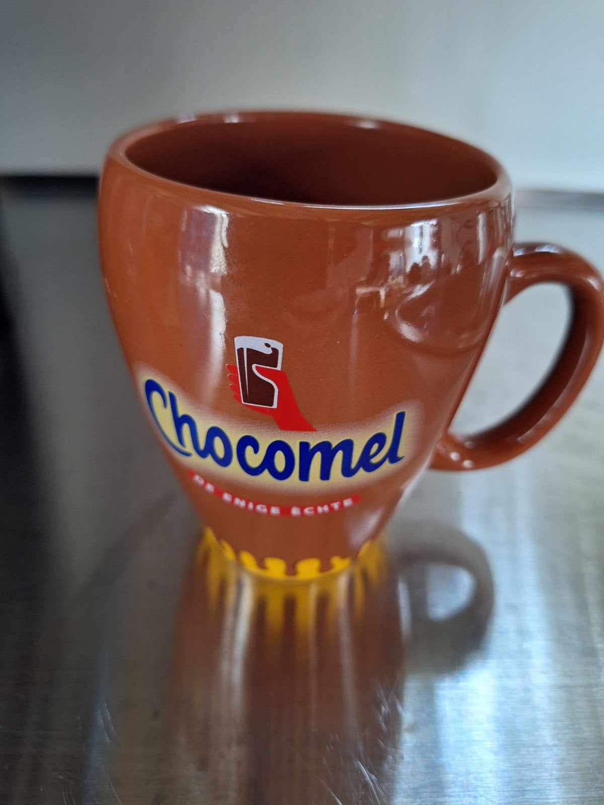 CHOCOMEL mok, bruin, Ophalen of Verzenden, Zo goed als nieuw, Gebruiksvoorwerp