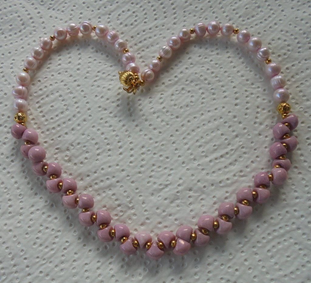handwerk ketting, Sieraden, Tassen en Uiterlijk, Ophalen of Verzenden, Nieuw, Roze, Overige materialen