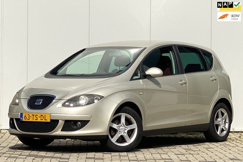 Seat Altea 1.6 Lifestyle AIRCO ROOD LEER IN PERFECT STAAT, Auto's, Seat, Gebruikt, 1295 kg, 4 cilinders, Beige