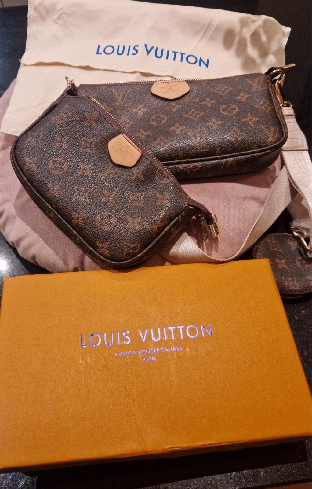 Louis Vuitton Multi Pochette Accessoires, Sieraden, Tassen en Uiterlijk, Ophalen of Verzenden, Zo goed als nieuw, Bruin, Schoudertasje