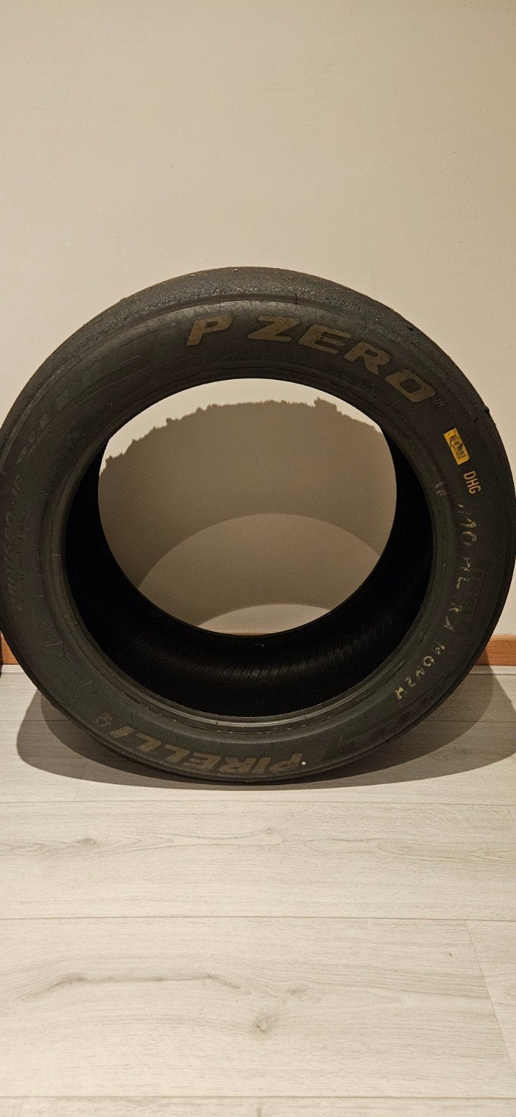 Pirelli band Mercedes GT3 24h Spa Francorchamps, Ophalen, Gebruikt