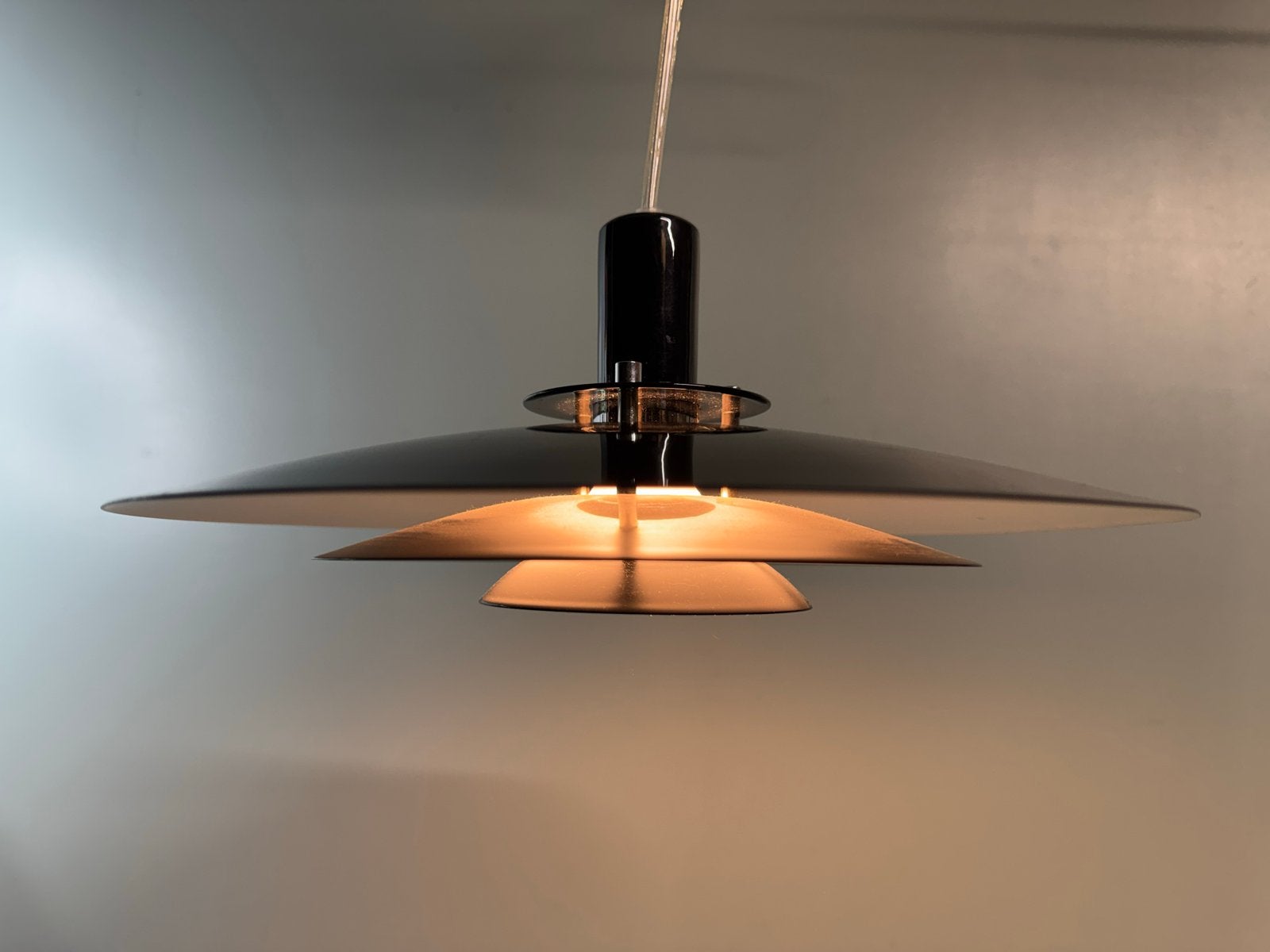 Vintage Deens Design Plafondlamp Zwart, Huis en Inrichting, Lampen | Hanglampen, Gebruikt, ?, Metaal, ?