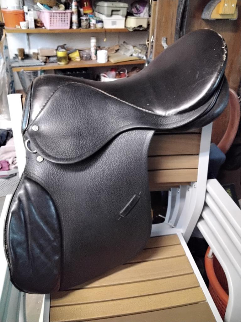 3  Veelzijdigheidszadels  boommaat 20 cm  en 22 cm, Dieren en Toebehoren, Paarden en Pony's | Hoofdstellen en Tuigage, Ophalen of Verzenden