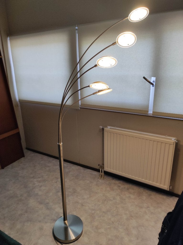 Aangeboden 5 armige led vloerlamp dimbaar, Huis en Inrichting, Lampen | Vloerlampen, Ophalen, Zo goed als nieuw, Metaal, Modern