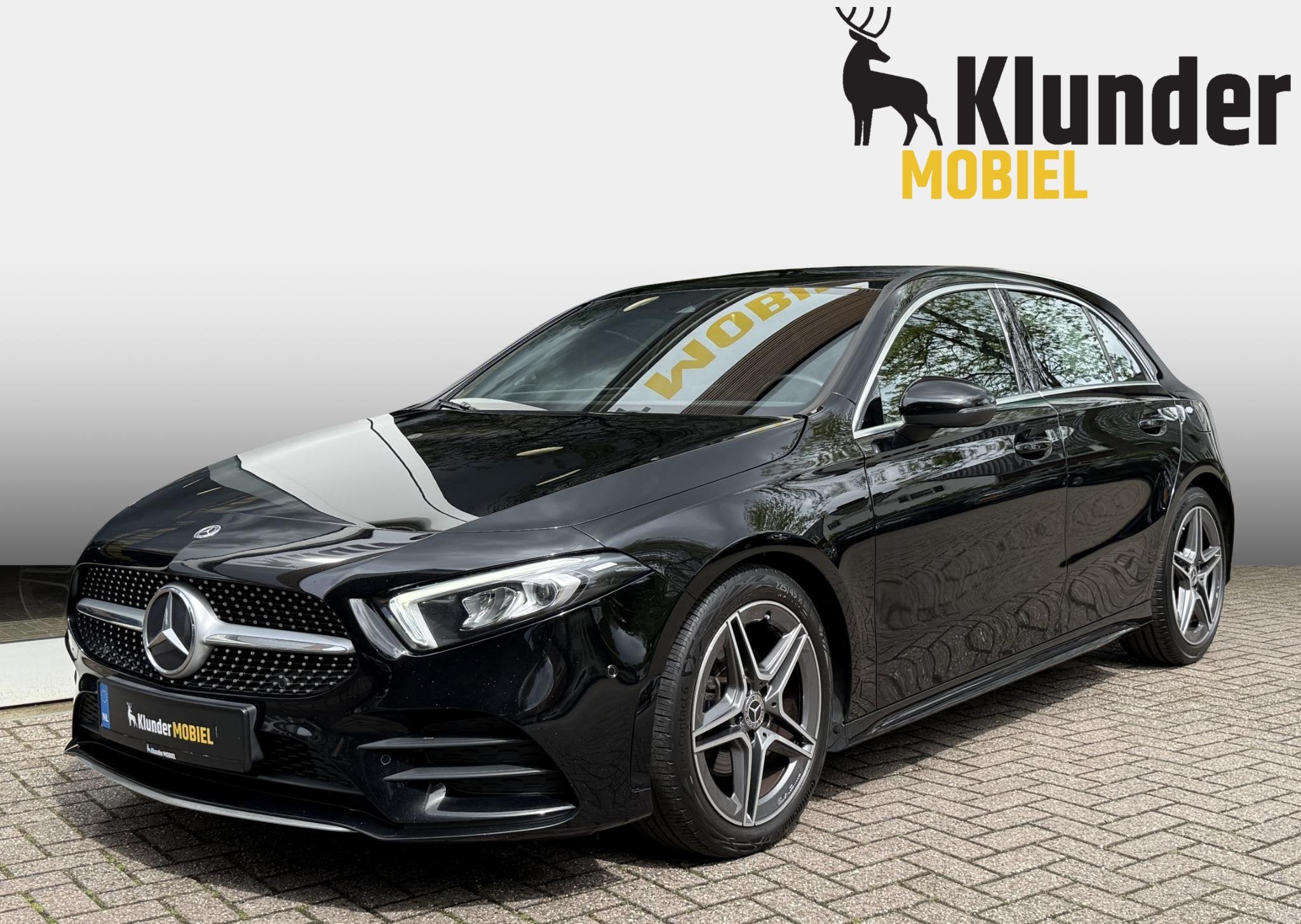 Mercedes-Benz A-klasse 200 Bus. Sol. AMG |Camera|Trekhaak|, Auto's, Gebruikt, 4 cilinders, Leder en Stof, Bedrijf