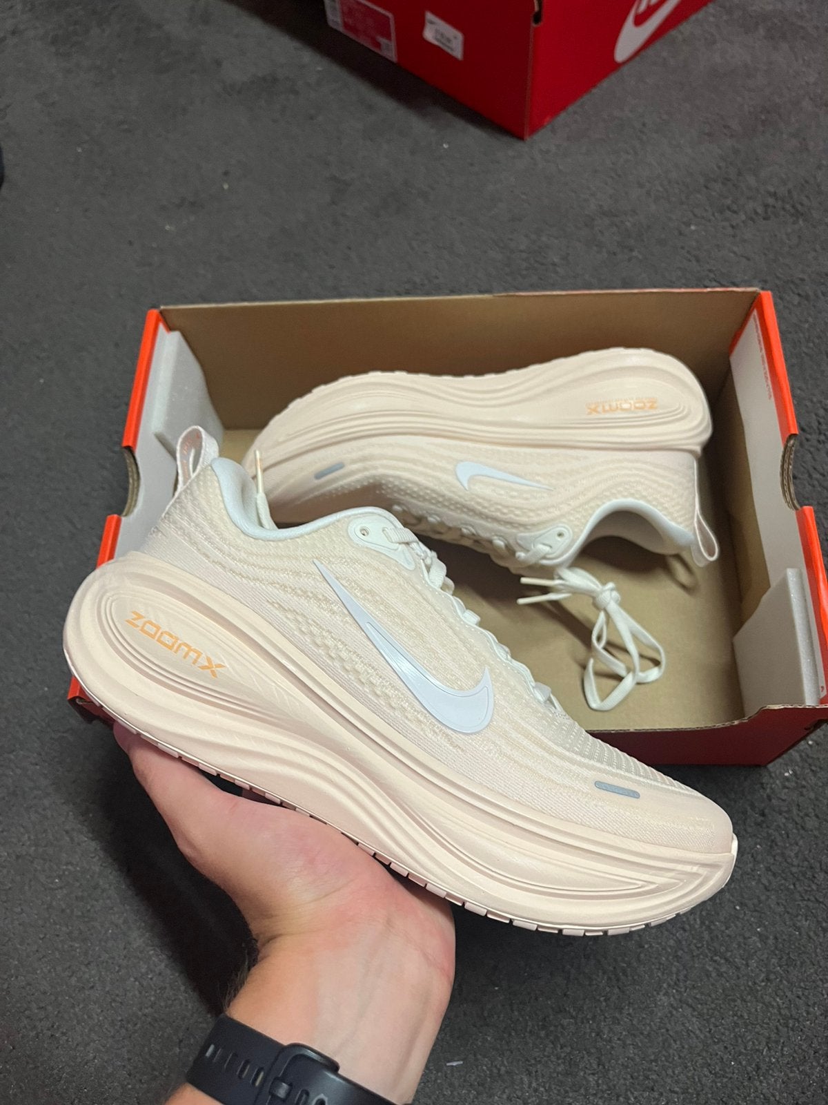 Nike Vomero Plus Guava Ice - Maat 38.5, Nieuw, M, Ophalen of Verzenden, M