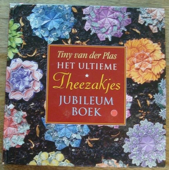 Het ultieme theezakjes Jubileumboek - Tiny van der Plas - hc, Ophalen of Verzenden, Zo goed als nieuw, Scrapbooking en Knutselen