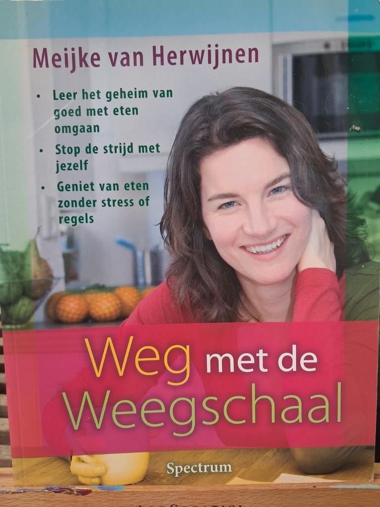 Weg met de Weegschaal - Meijke van Herwijnen, Boeken, Ophalen of Verzenden, Zo goed als nieuw, Dieet en Voeding, Meijke van Herwijnen