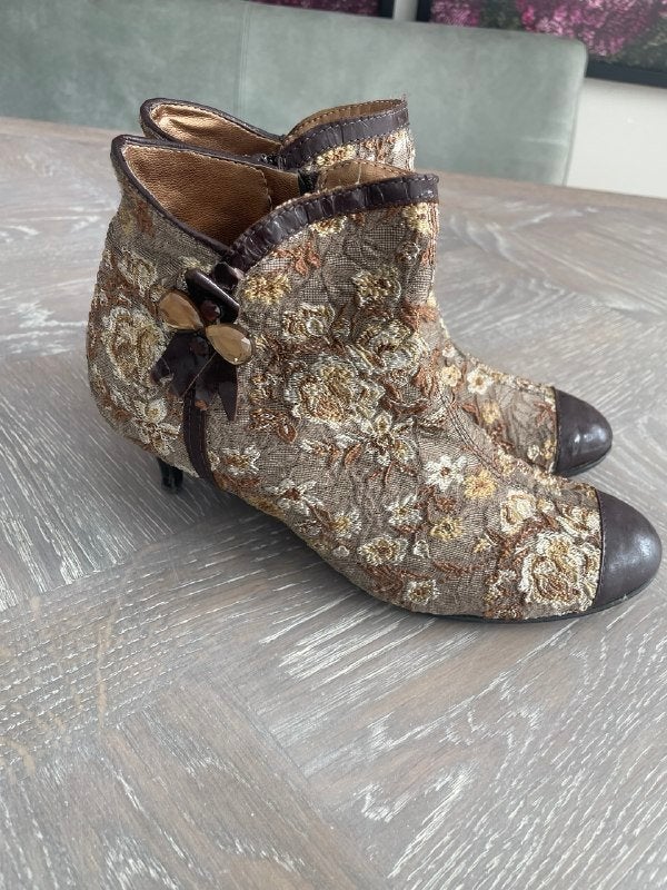 Tango brocade enkellaarsjes bruin goud maat 36, Bruin, Lage of Enkellaarzen, Ophalen of Verzenden, Zo goed als nieuw
