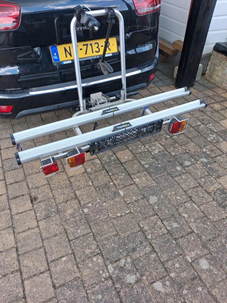 Prima fietsendrager op trekhaak., Auto diversen, Fietsendragers, Ophalen of Verzenden, Gebruikt, Trekhaakdrager