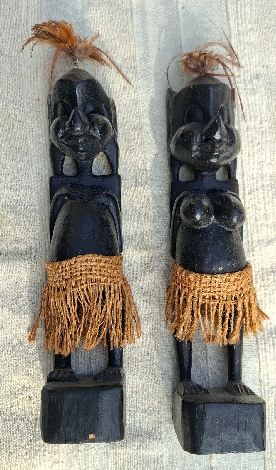 Set van 2 handgesneden Afrikaanse houten beelden, Antiek en Kunst, Ophalen of Verzenden, Handgemaakt, Beeld, Hout