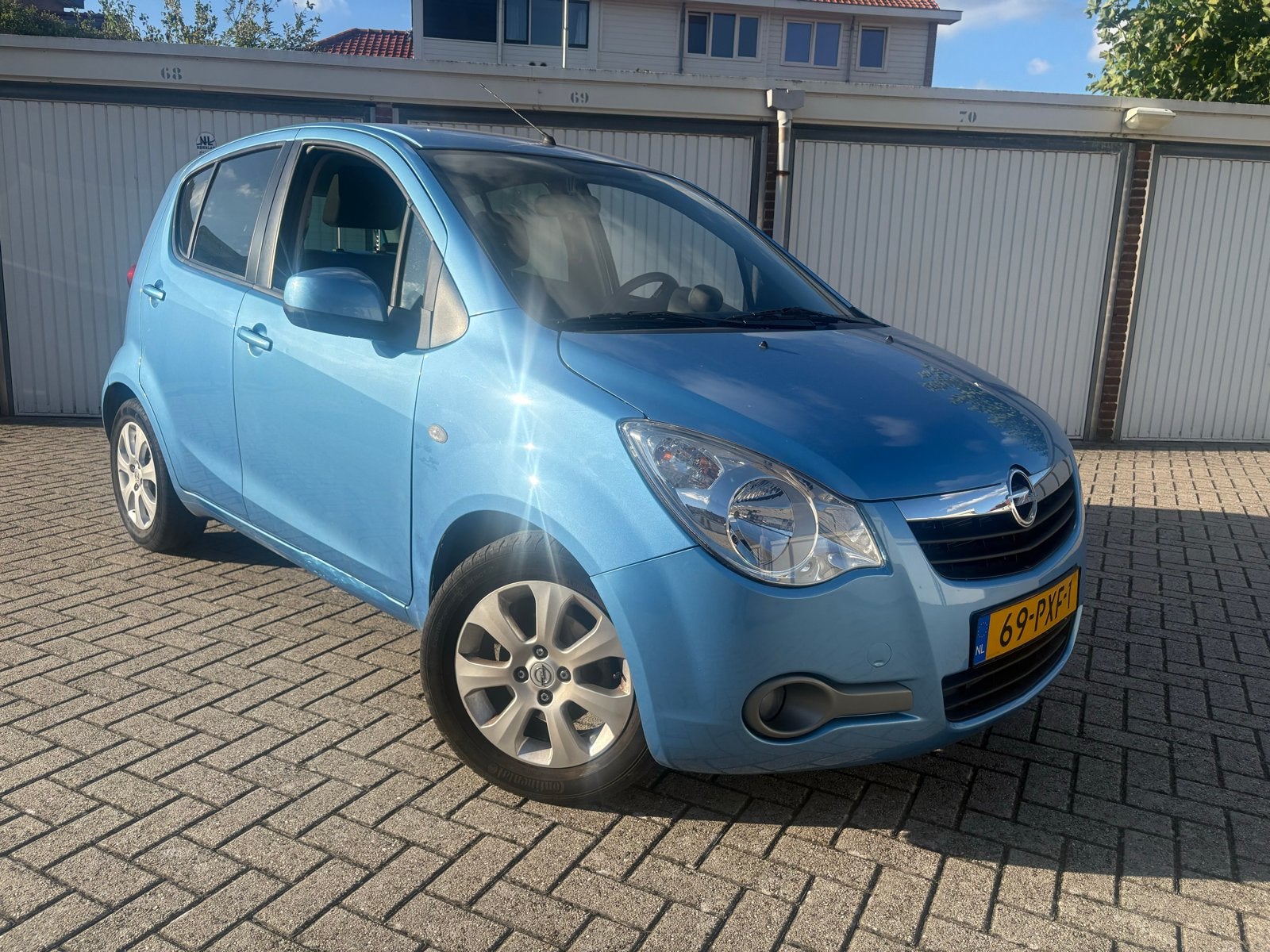 Opel Agila 1.0 12V 2011 Blauw / NAP / Eerste eigenaar, Euro 5, Stof, Zwart, Blauw