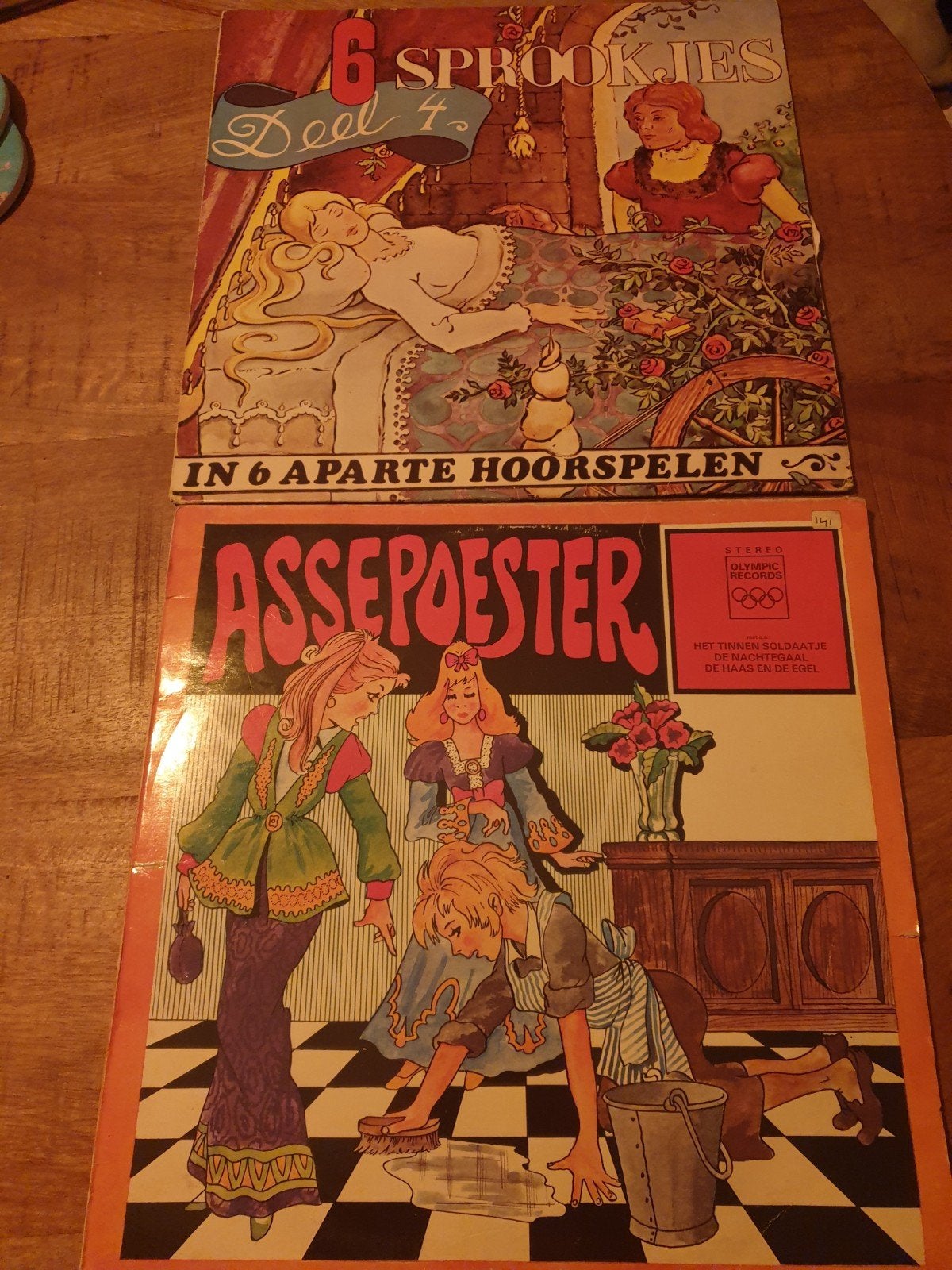 Sprookjes Luisterboeken LP's - Deel 2 & Assepoester 2 lp,s, Boeken, Ophalen of Verzenden