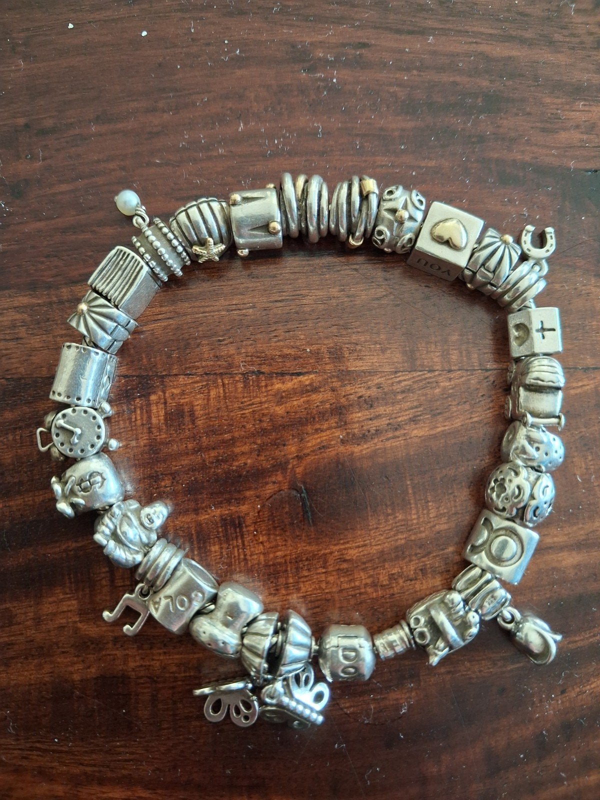Pandora bedelarmband 22cm 8 zijn er met stukjes goud⁶, Gebruikt, Ophalen of Verzenden, Met bedels of kralen, Zilver
