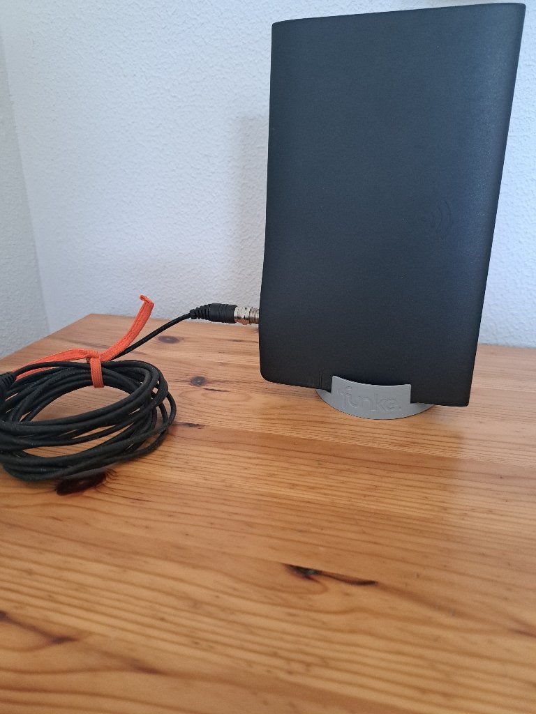 Digitenne antenne dvbt2, Ophalen of Verzenden, Gebruikt, Antenne