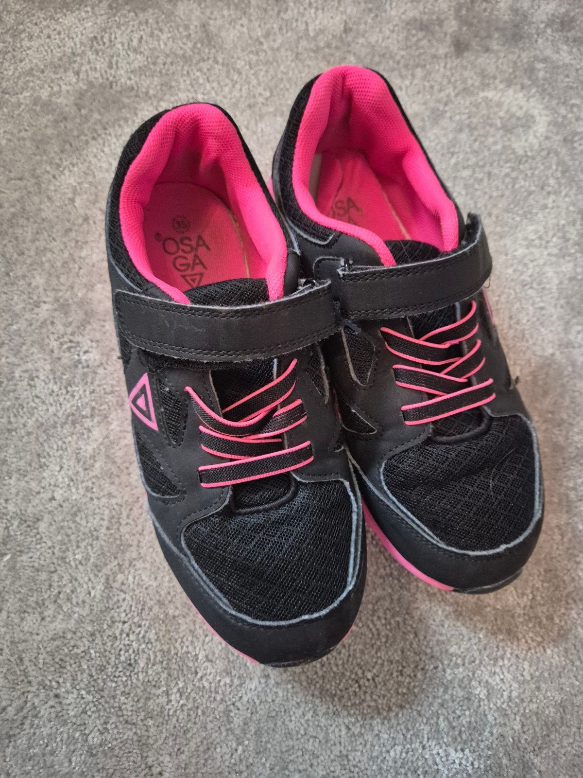 Osaga gymschoenen maat 35, zwart/roze, gebruikt, Ophalen of Verzenden, Gebruikt, Osaga, Sportschoenen